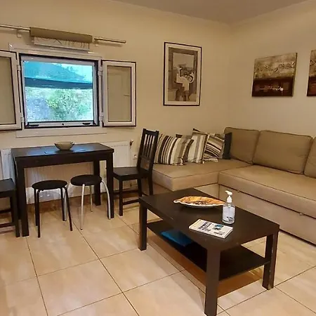 The Seasons Of Nickolas Apartamento Agia Efimia