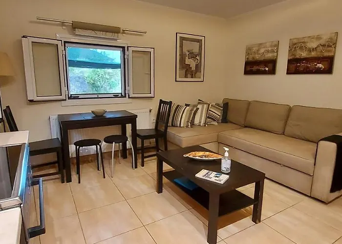 The Seasons Of Nickolas Διαμέρισμα Αγία Ευφημία